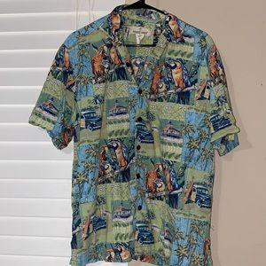 Paradise shore button shirt size M
